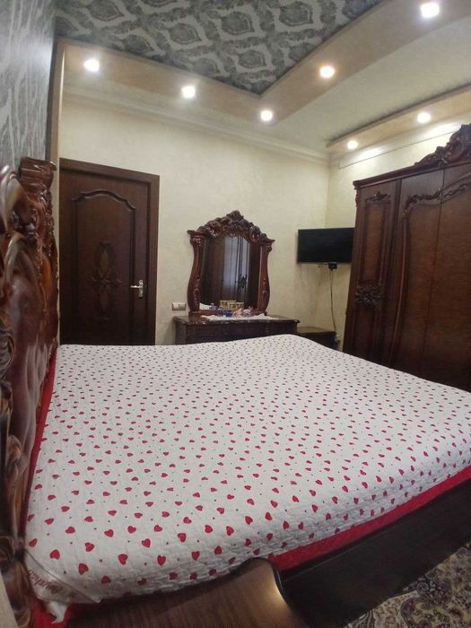 Toshkent shaxar,Yashnabod tumani, Kadisheva bozoriga yaqin kvartira