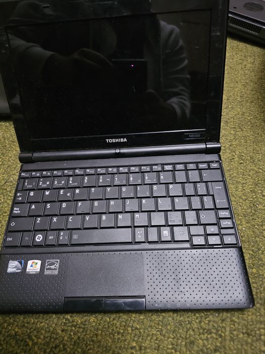 Лаптопи за части