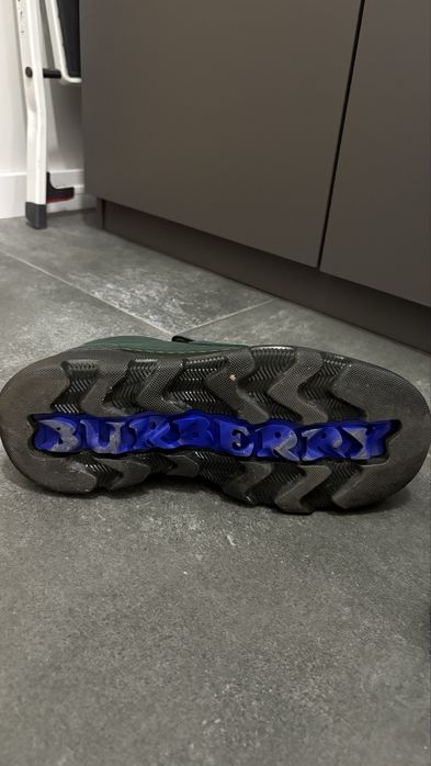 Мъжки зелени велурени мокасини Burberry