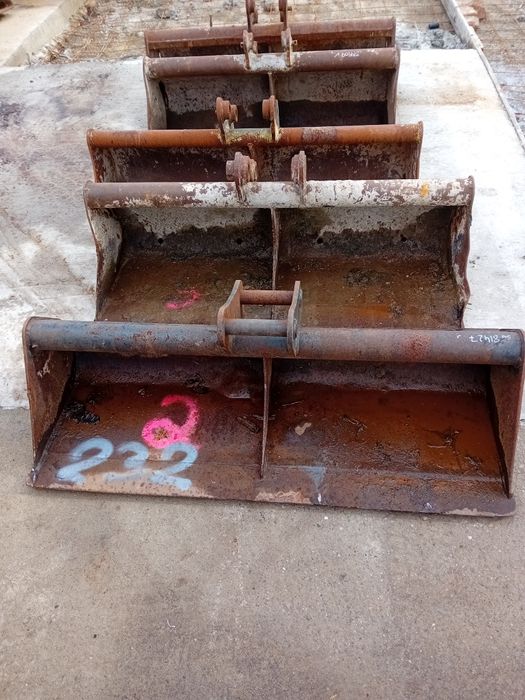 Cupa taluz mimiexcavator 2.5 3.5 tone