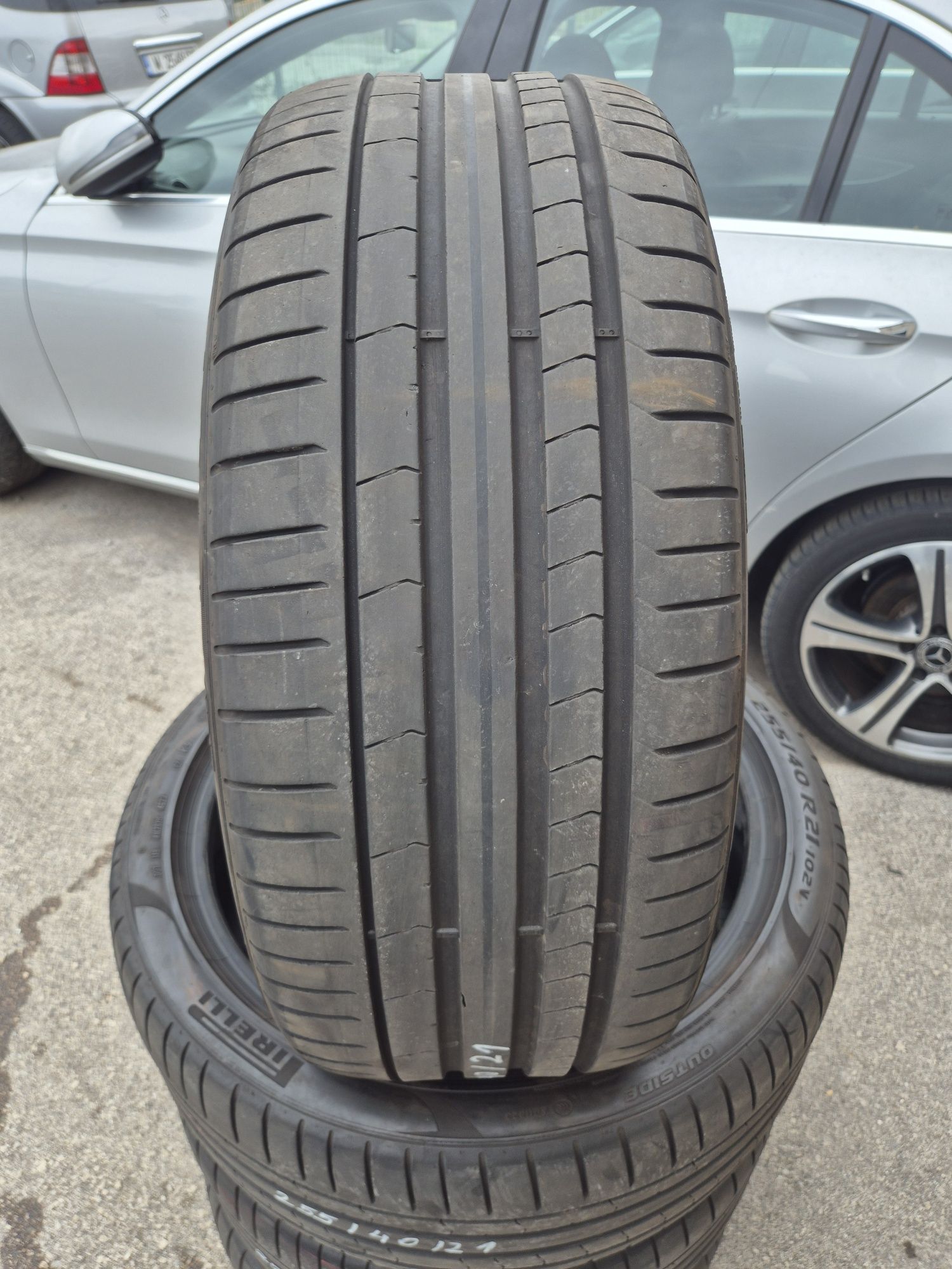 4бр. 255/40/21 Pirelli P Zero летни гуми