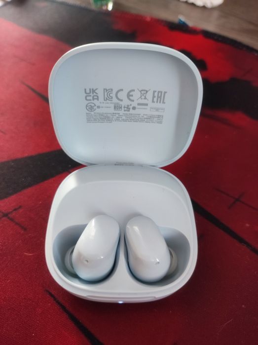 Наушники б/у redmi buds 6 play