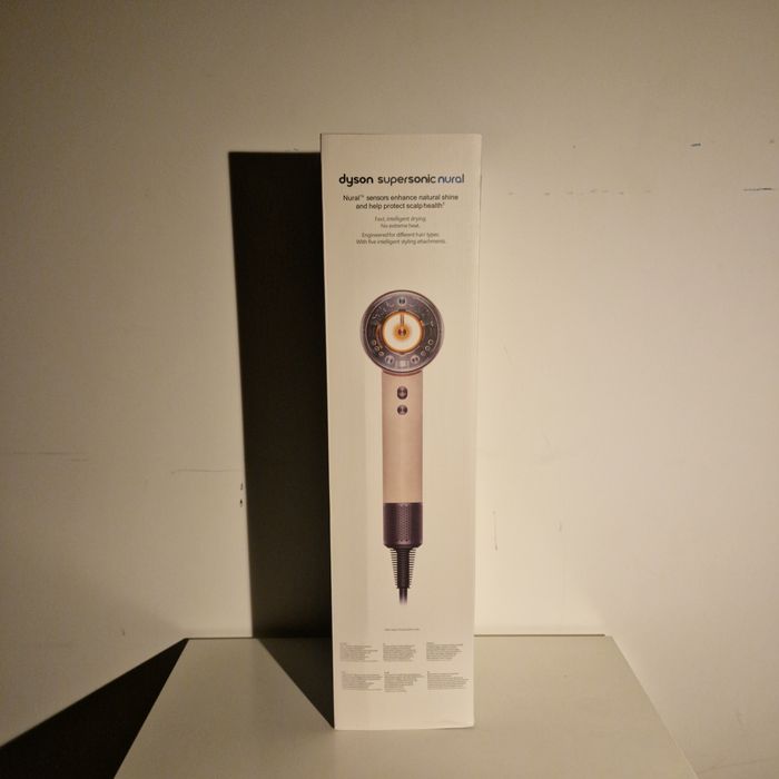 Dyson Supersonic Nural HD16 Ceramic Pink, чисто нов, неотварян