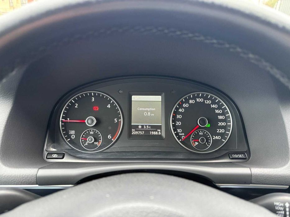 VW TOURAN / 2012 / 7 LOCURI / 2.0 TDI 140 CP / DSG / 209.000 km