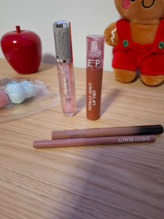 Gloss Sephora,Essence,ruj si creion de buze toate sunt noi