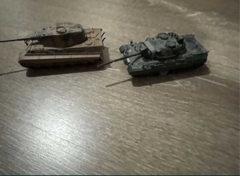 Machete militare 1/72 tanc Tiger 1 si Tiger 2