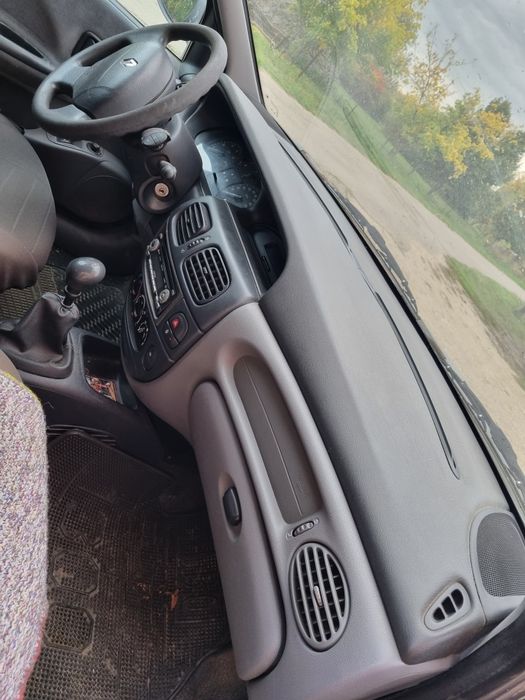 Renault Megane 1.6 16v benzina