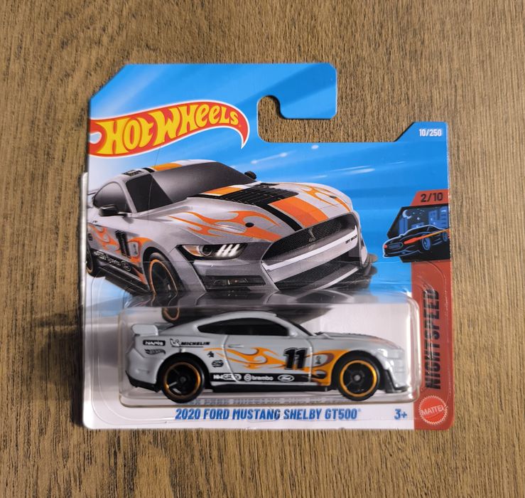Колички Hot Wheels - Bentley, Ferrari, Porsche, Audi, Dodge