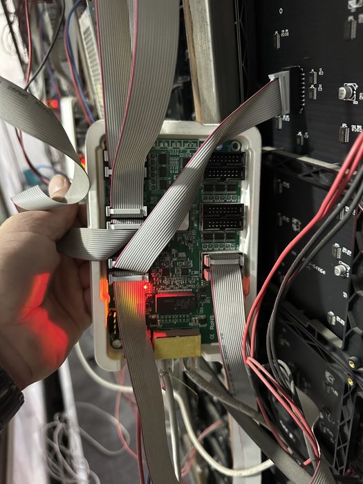 Лэд экран Led ekran Лед экран монтаж,установка,ремонт,