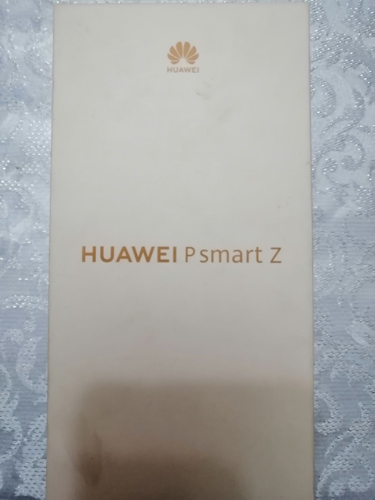 Продам либо обмен  Huawei p smart Z