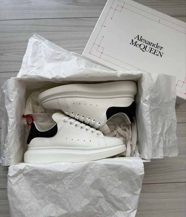 Alexander McQUEEN