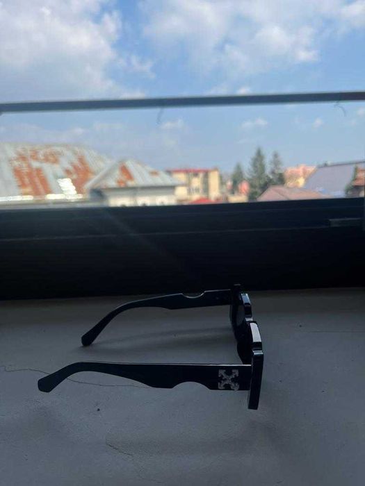 Ochelari Off-White Cady