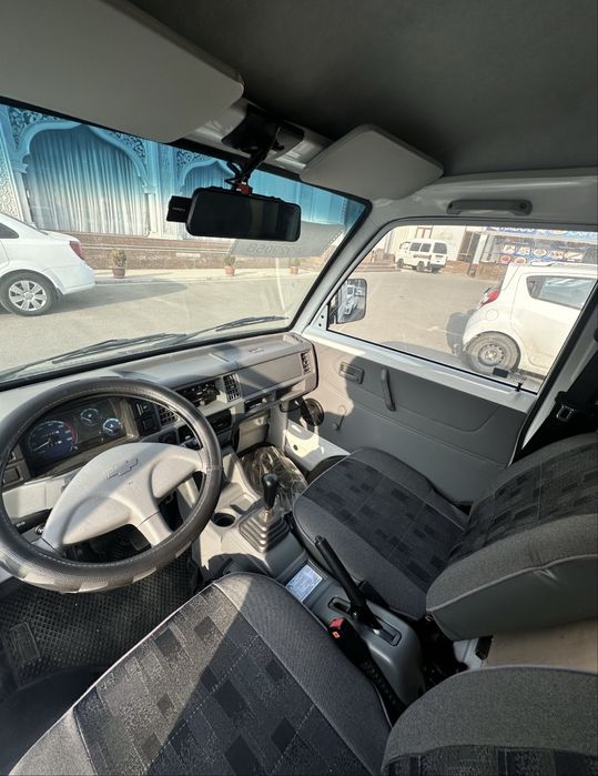 Damas Van Srochnaga Sotiladi