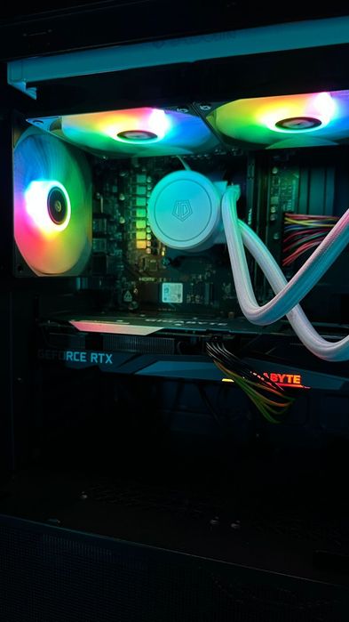 Vand PC Gaming Ryzen 5 8400F RTX 3060 12gb | 32gb DDR5 | 1TB SSD | NOU