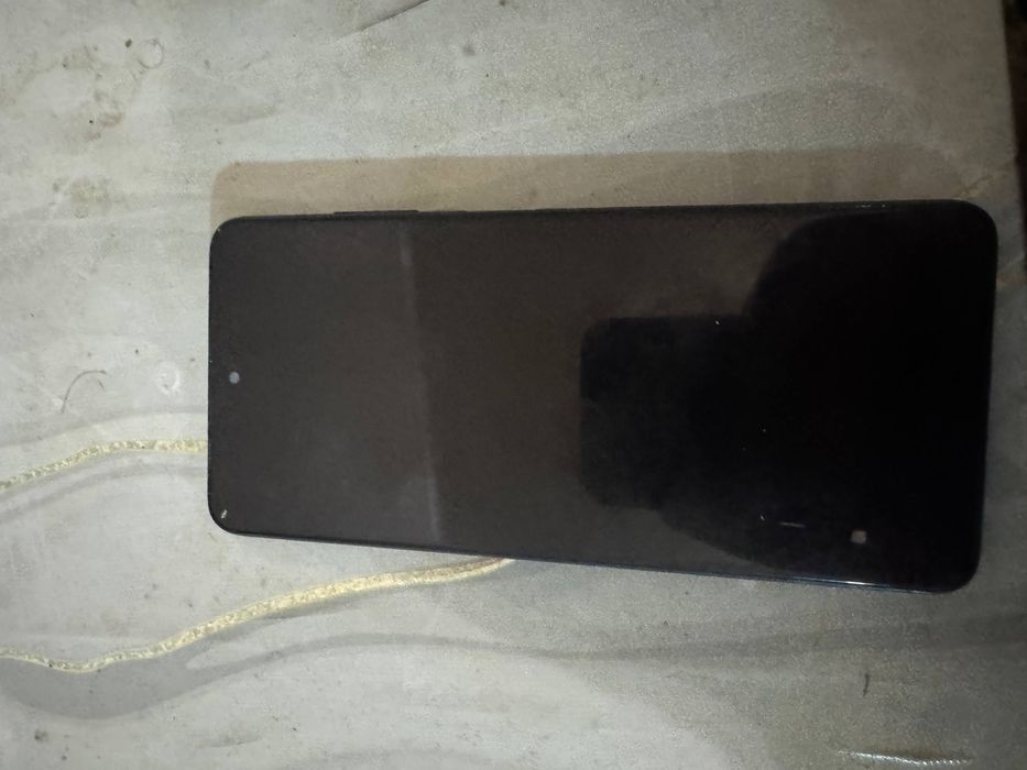Poco x3 pro srochna sotiladi