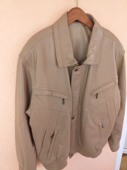 Geaca nouă piele barbati marimea 42 Pelle