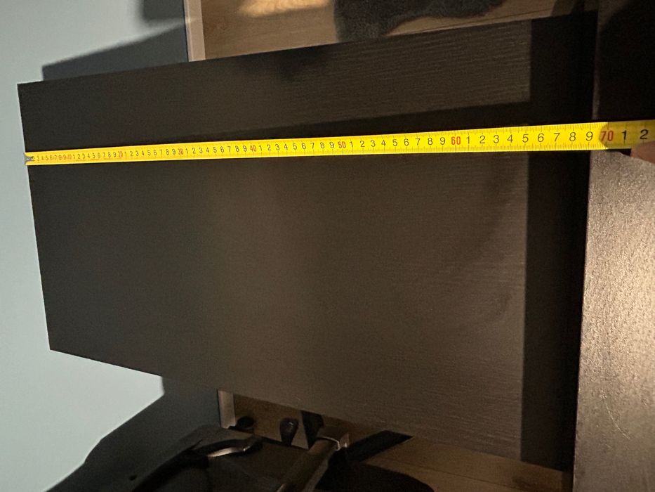 Vând birou negru IKEA