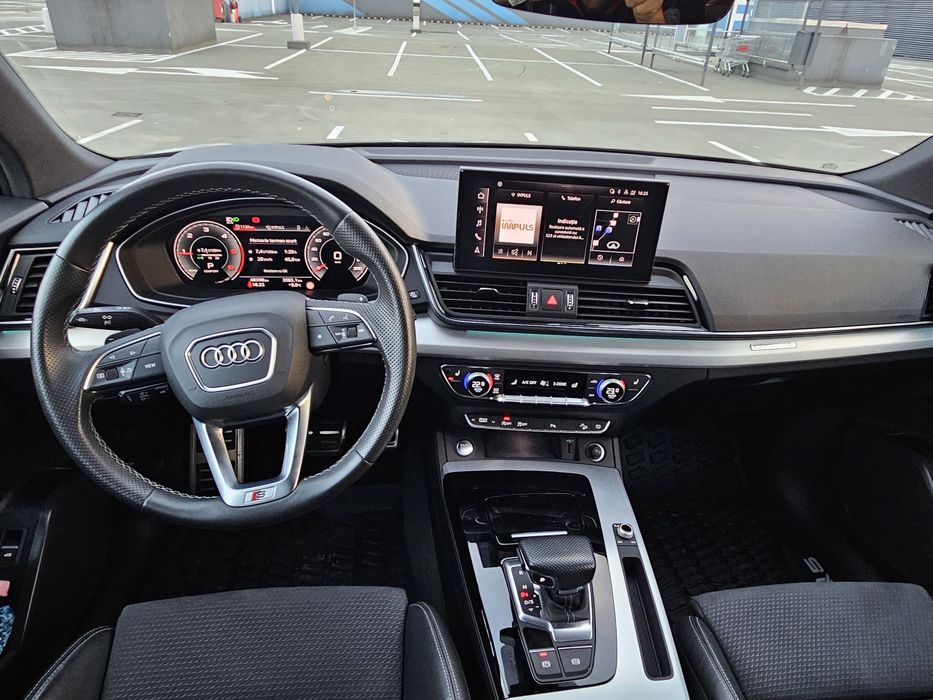 Audi Q5 2.0TDI Quattro S LINE Matrix