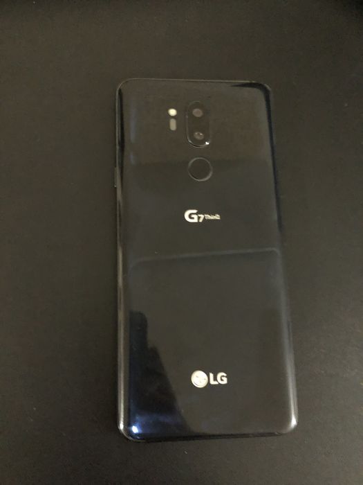 LG G7 ThinQ 4/64 gb в идеальном состоянии