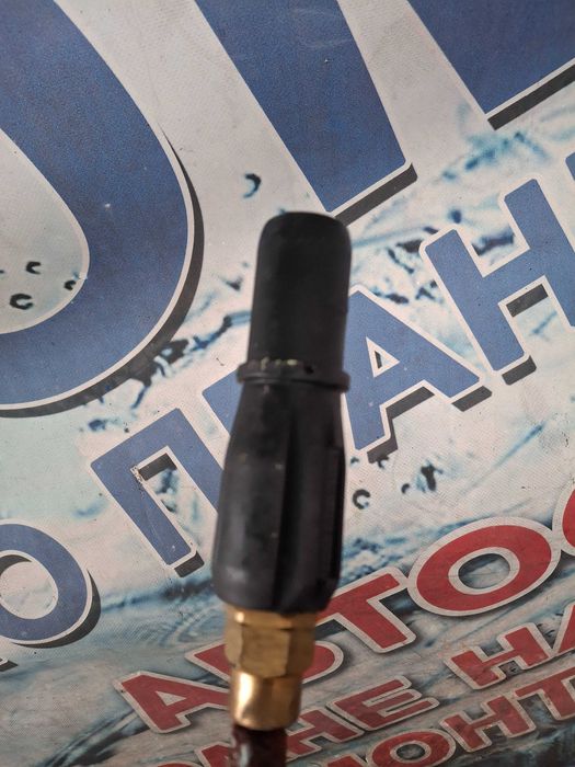 Дюза/накрайник за пяна за автомивка