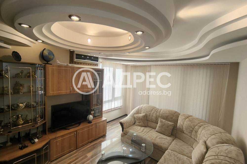 Двустаен разширен апартамент