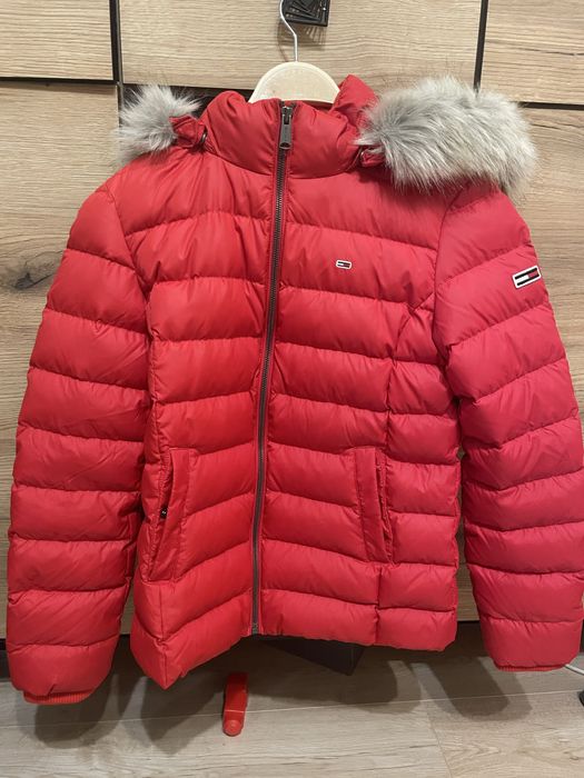 Дамско яке Tommy Jeans размер S ново с етикет