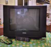 Televizor SAMSUNG cu diagonala 53 cm.