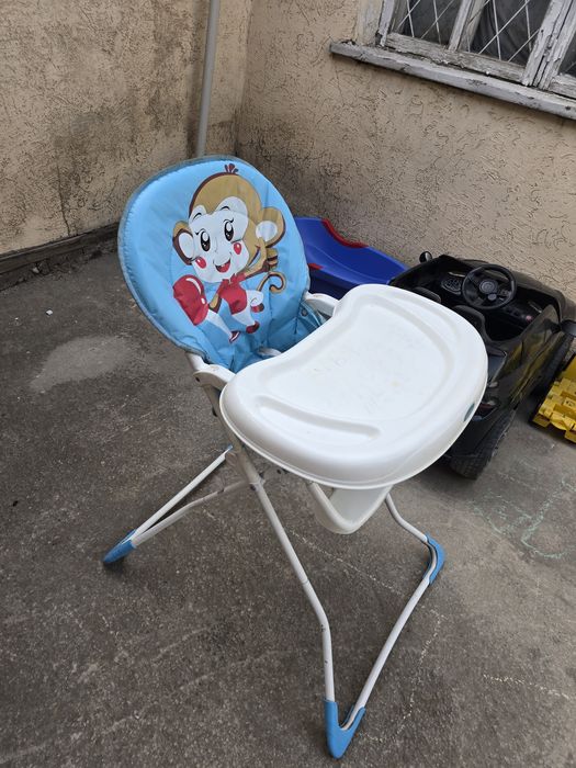 Детское кресло. Для кормления.