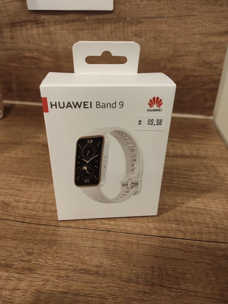 Фитнес гривнa HUAWEI BAND 9 WHITE