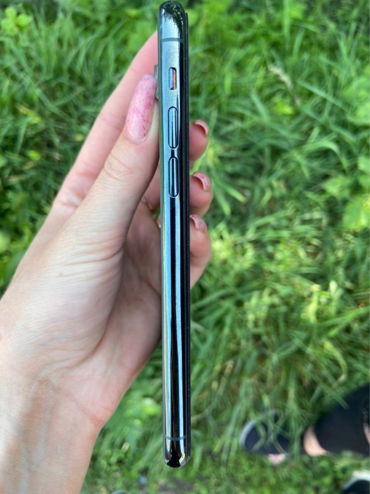 iPhone 11 pro 256