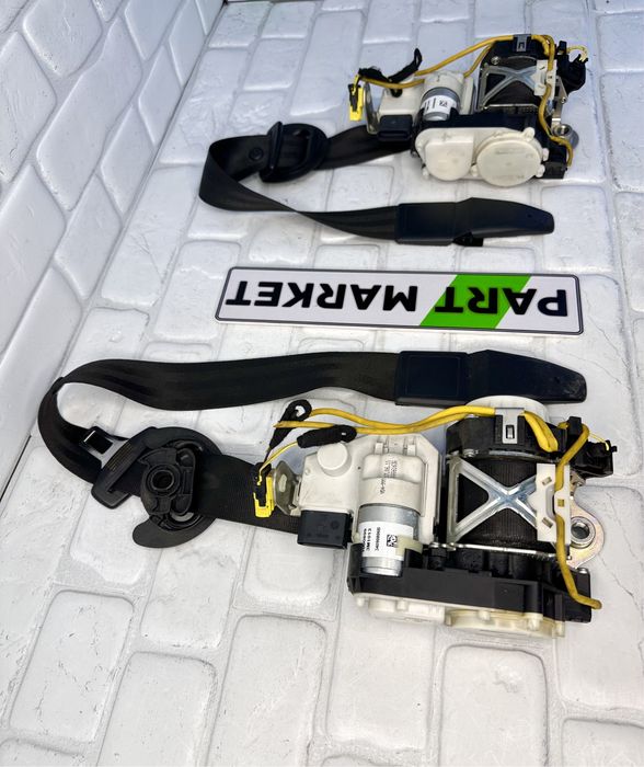 Предни колани AUDI A6 A7 C7 4G 34090806B Гръмнали