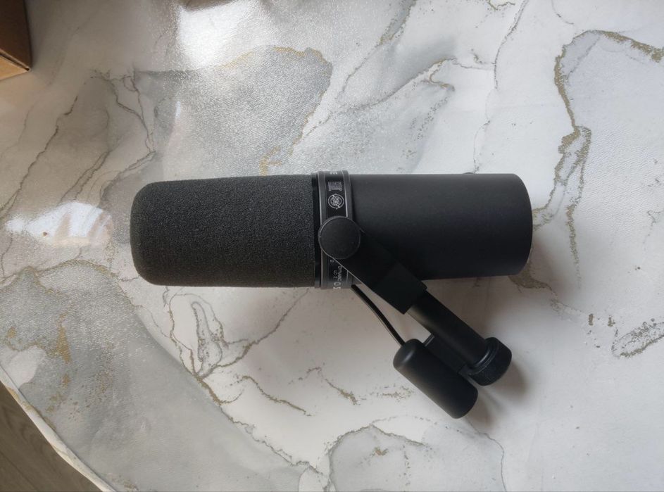 Студийный микрофон Shure SM7B