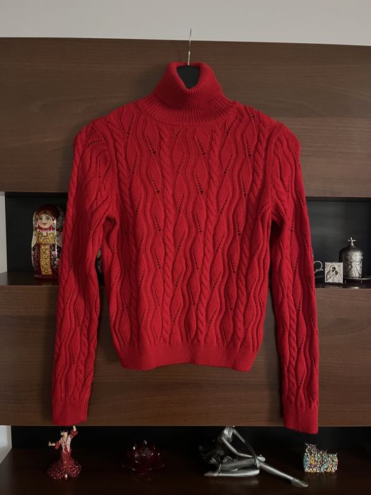 Нов с етикет пуловер Zara