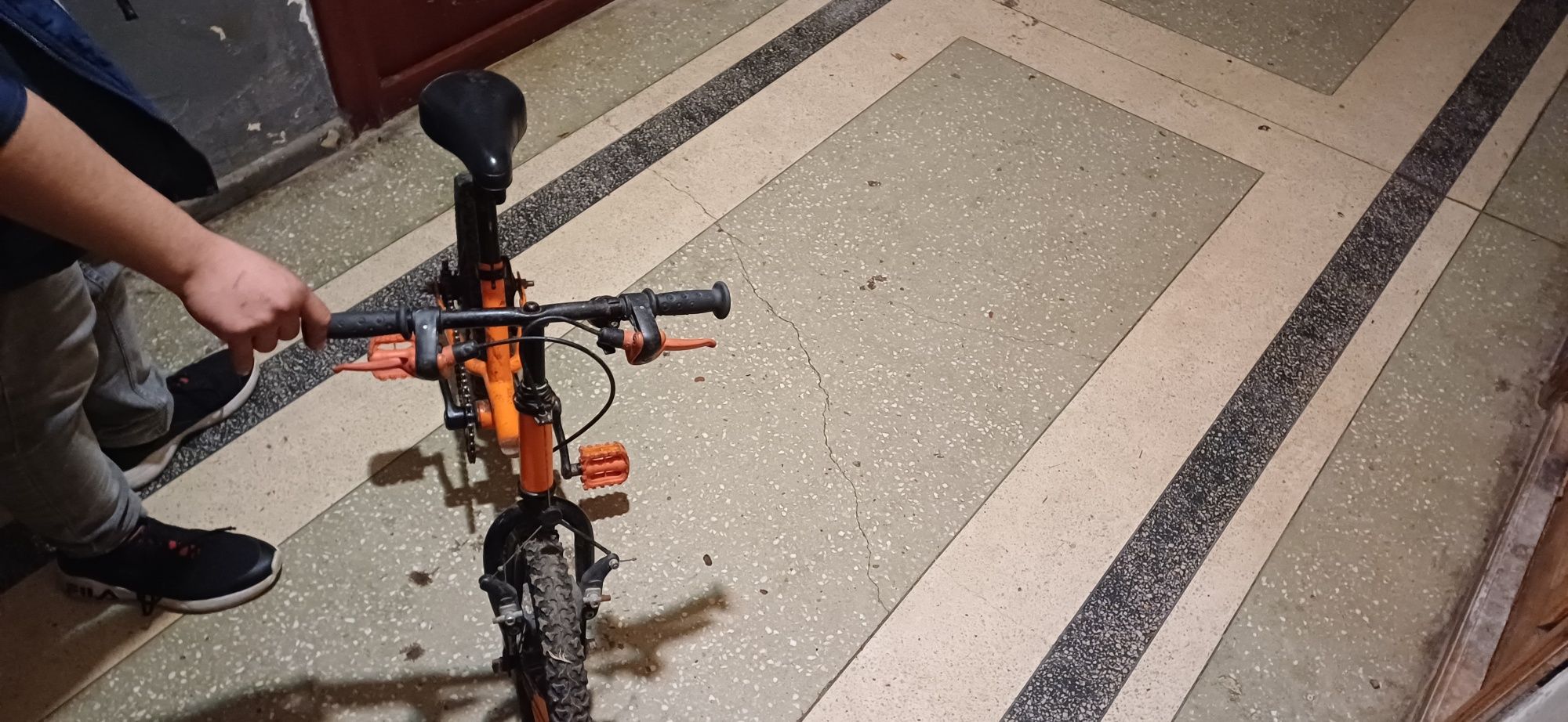 Bicicletă curse nitro spider pentru copii