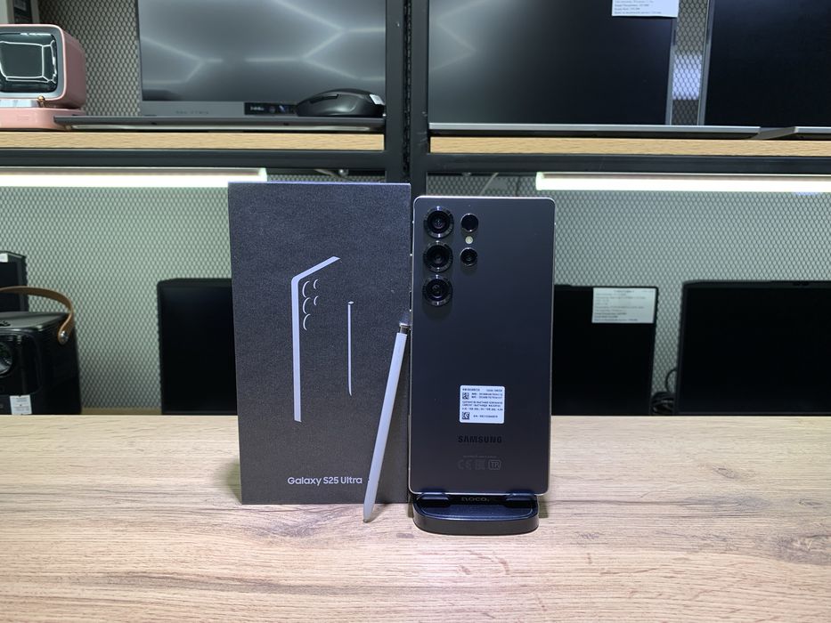 Samsung S25 Ultra, 12/256 GB, Titanium Black, ЗАБЛОКИРОВАН, 10926/А10