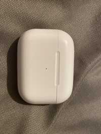 Продам airpods pro в хорошее состояние