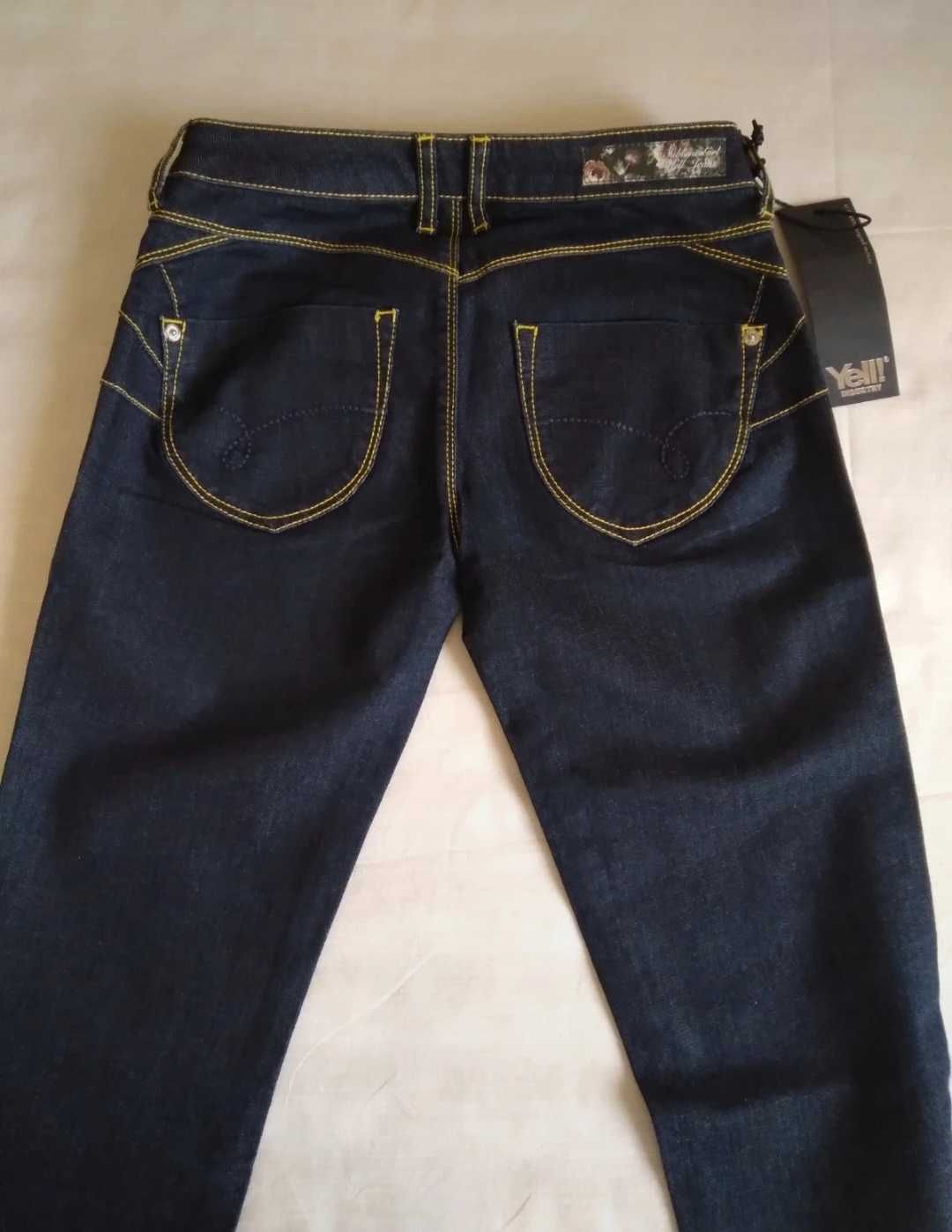 Blugi, model Garet,mărimea 36/S