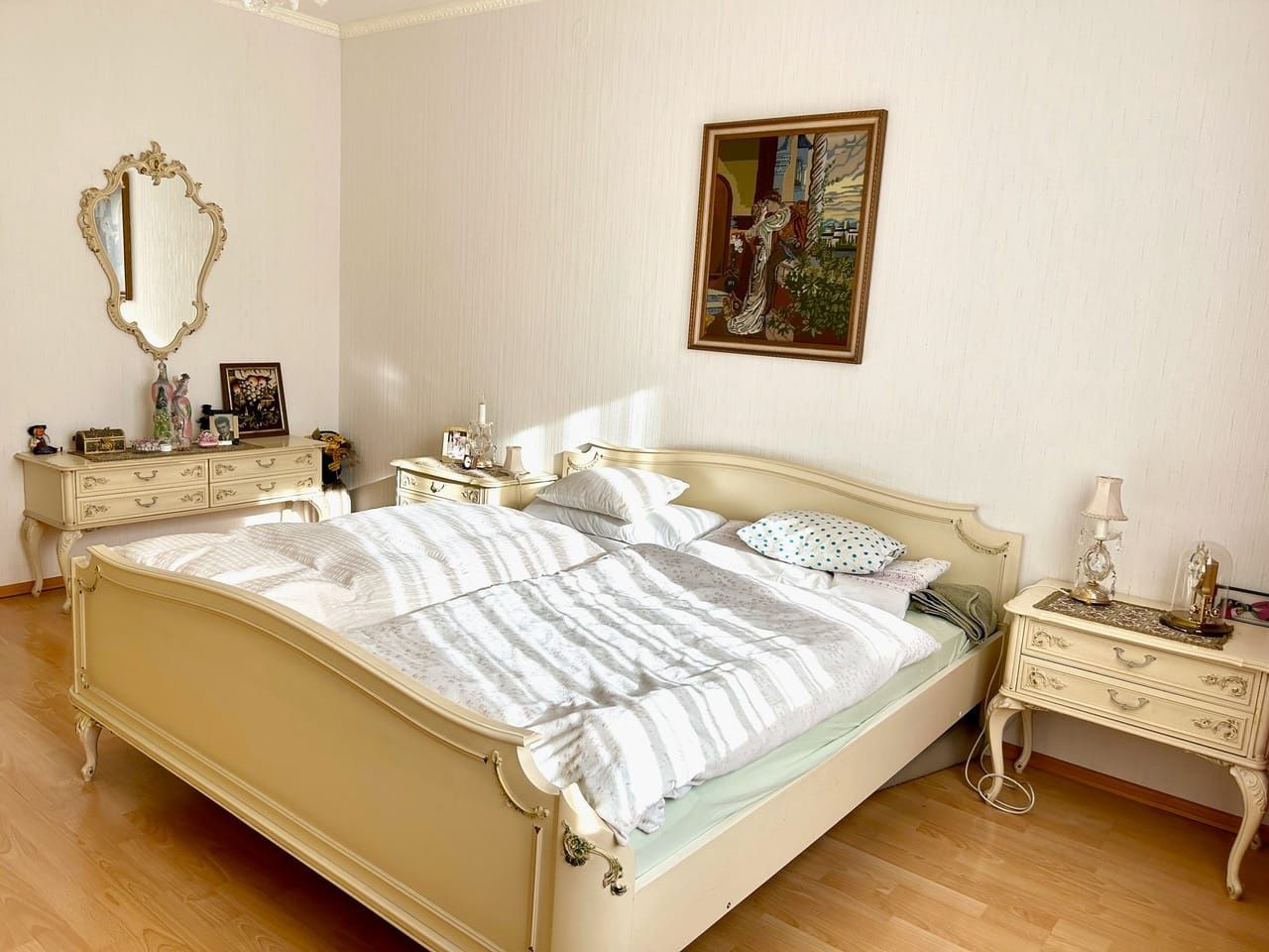 Dormitor Alb elegant