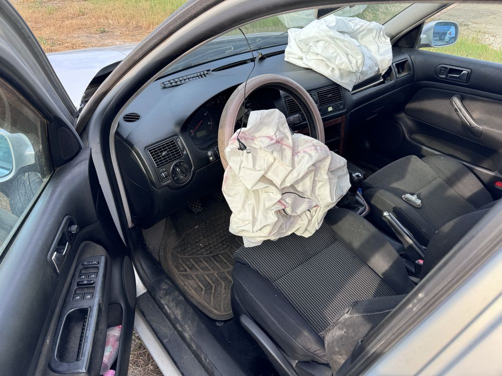 Vw Golf 4 Variant 1.9tdi 90hp 2000г На Части