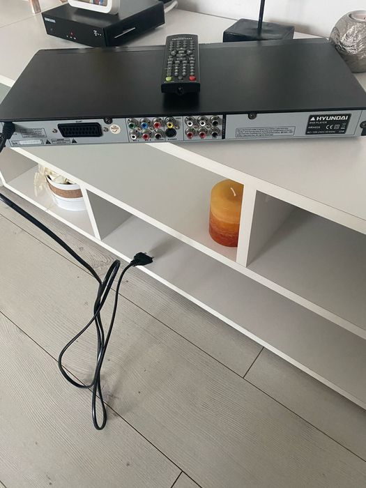 Dvd player hyundai HRH836