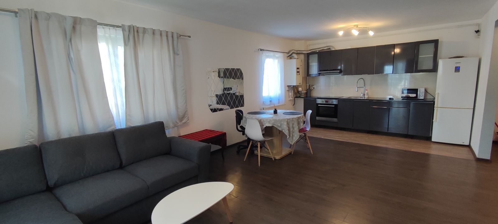 Apartament floresti eroilor