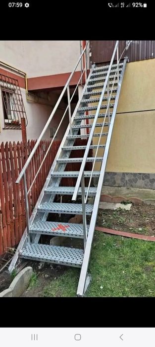 Confeti scări zincate la cererea 101x90