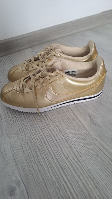 Vand adidasi dama, 37.5