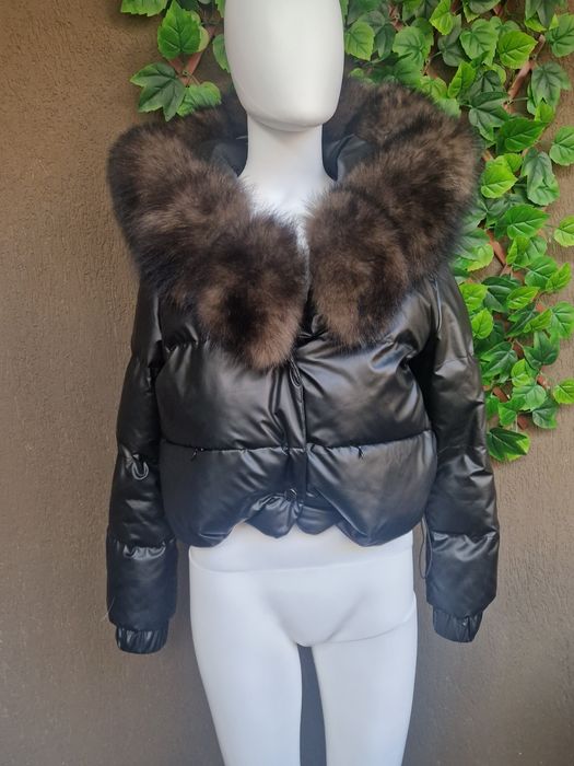 Geaca de fas cu blana naturala