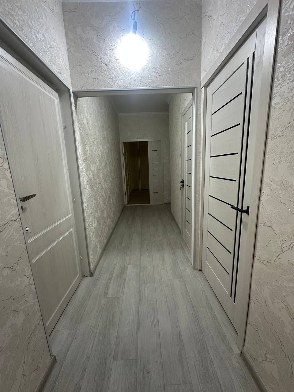 2/1/5. Сергели 4. Квартира 59 м², свежий ремонт.