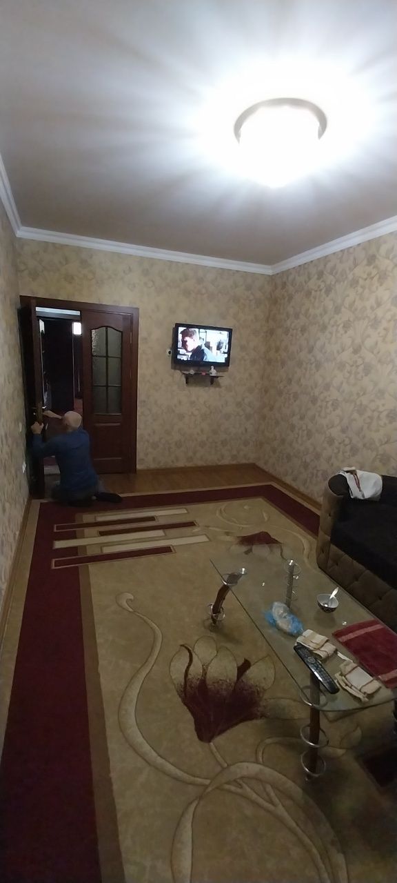 Oilaga yoki talabalarga 2xona 1etaj 400ye.Ibn Sino Beltepada.Rieltor%