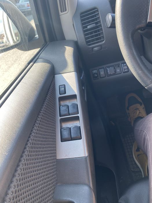 Vand Nissan Navara D40 Automat