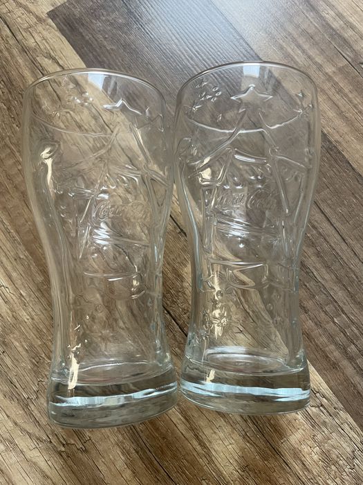 Коледни чаши на Coca-Cola