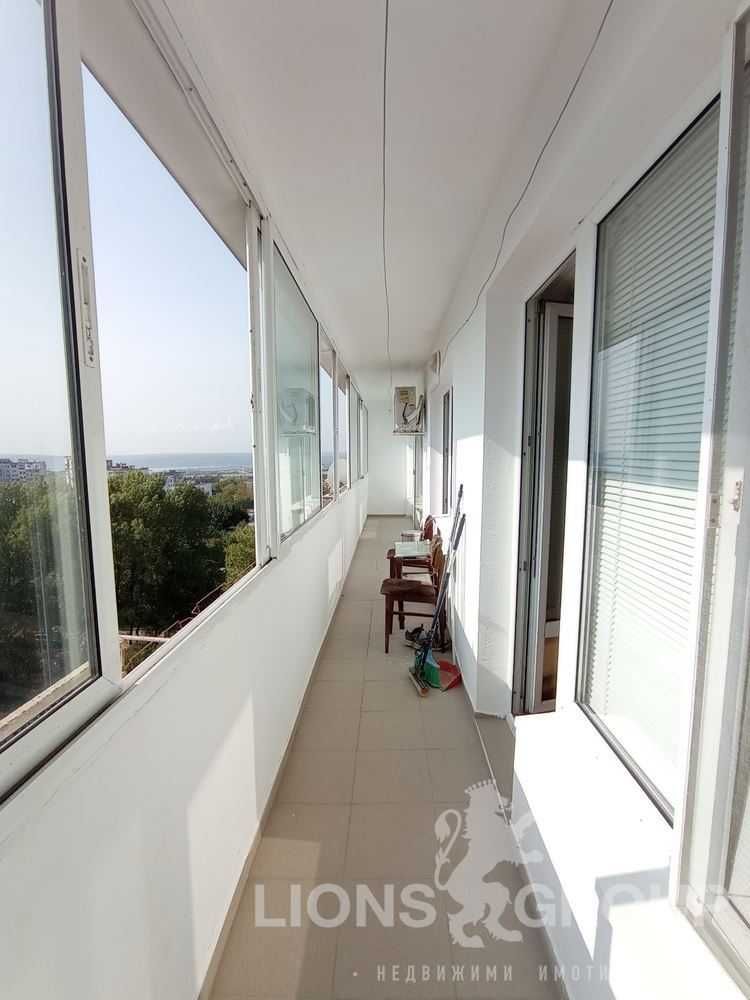 Продава се Тристаен апартамент в Варна, Владислав Варненчик - 70 кв.м за 1339 €/кв.м - Снимка #8