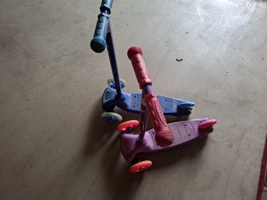 Trotinete 3 roti si scaun demontat